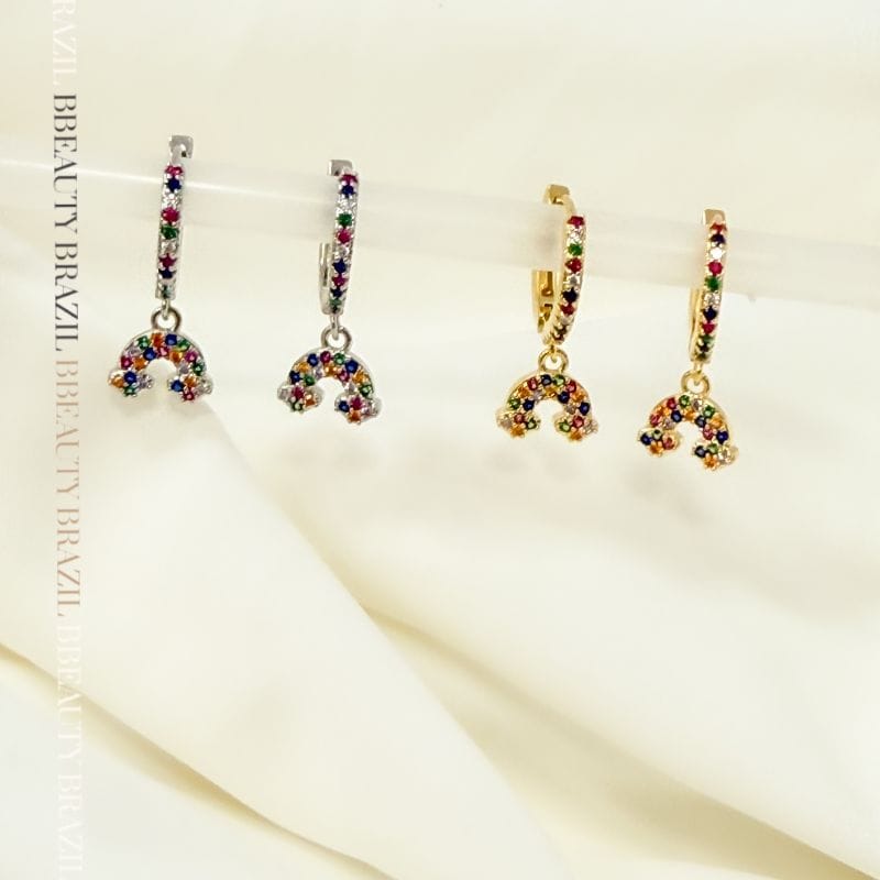 Brinco argolinha arco íris zircônia